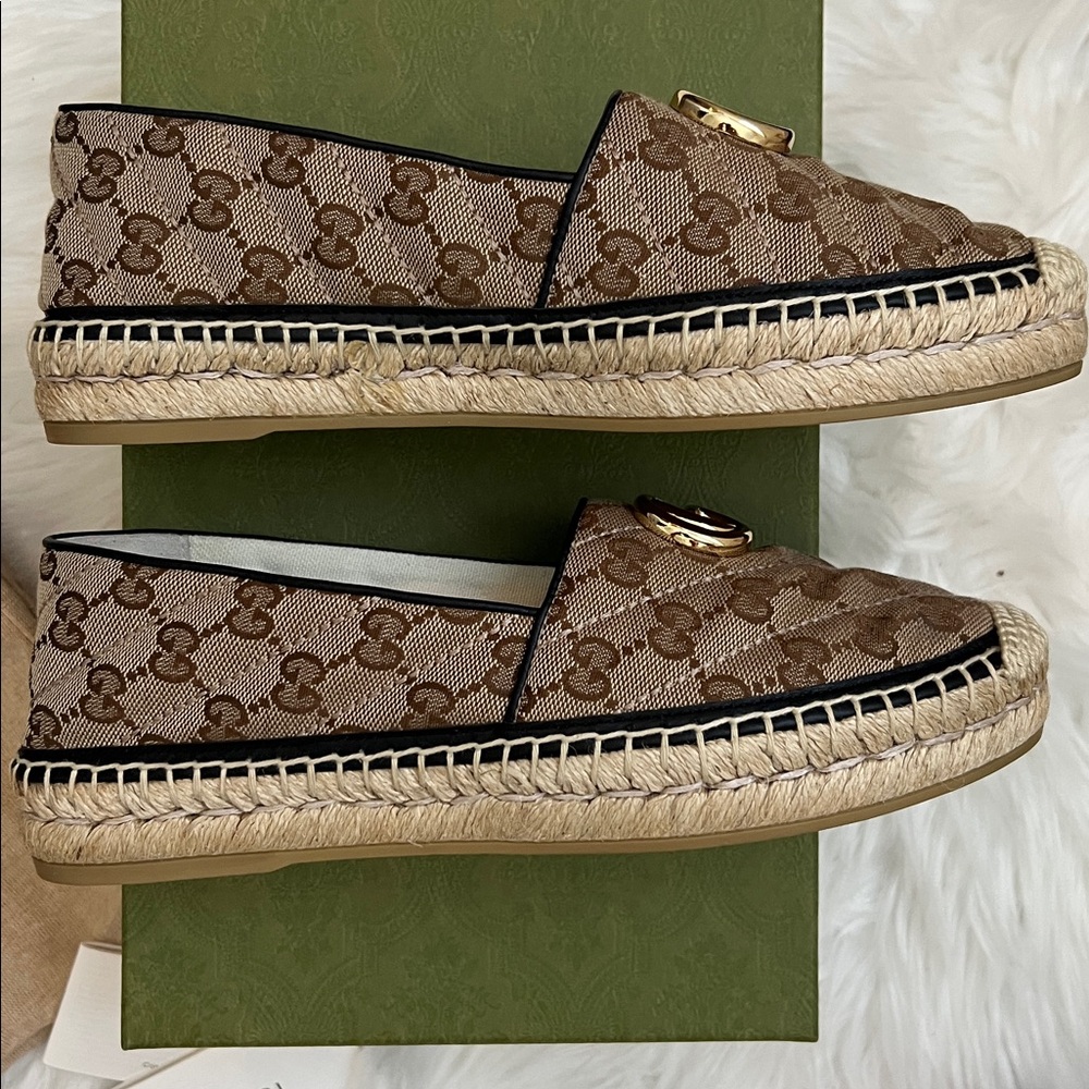 💯% Auth Gucci Women's GG Supreme Espadrille Flat  38 - Picture 4 of 10